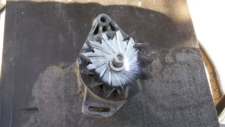 Alternator posle laserskog čišćenja
